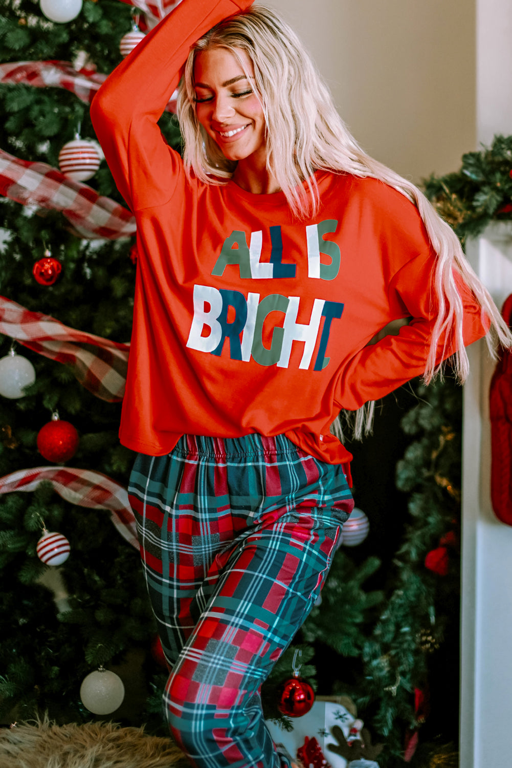 Christmas Plaid Pajamas Set – Women’s 2‑Piece Holiday Sleepwear