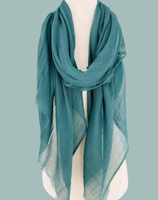 Super Soft Solid Teal Scarf – Cozy Winter Accessory