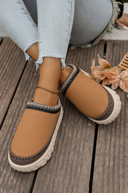 Plush Winter Clogs – Soft & Comfortable Slippers