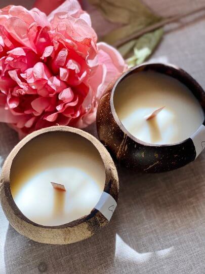 Coconut Wax Candle in Coconut Shell – Eco-Friendly & Sustainable Home Accent